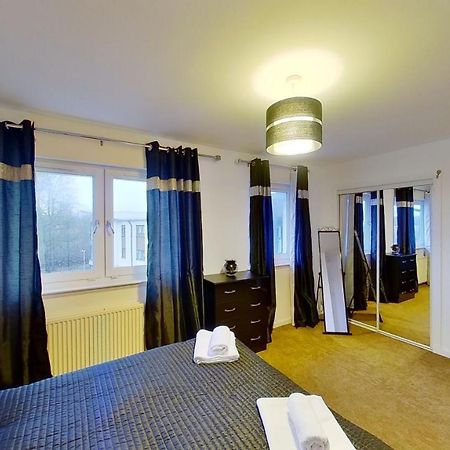 Orange Town House - Shaw Road, Only 6 Minutes To City Centre Αμπερντήν Εξωτερικό φωτογραφία