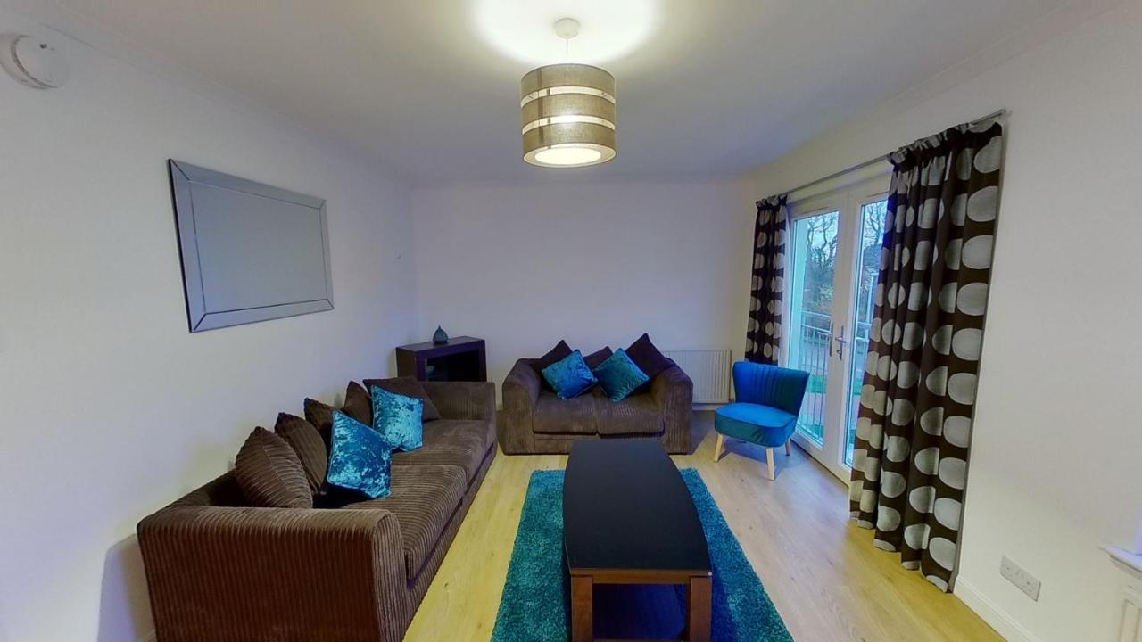 Orange Town House - Shaw Road, Only 6 Minutes To City Centre Αμπερντήν Εξωτερικό φωτογραφία