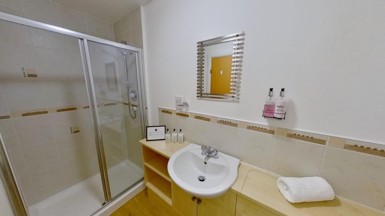 Orange Town House - Shaw Road, Only 6 Minutes To City Centre Αμπερντήν Εξωτερικό φωτογραφία
