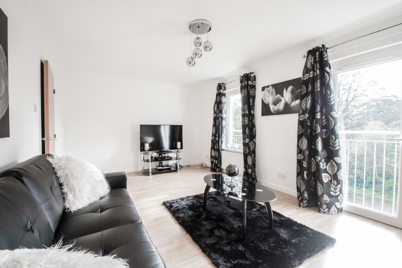 Orange Town House - Shaw Road, Only 6 Minutes To City Centre Αμπερντήν Εξωτερικό φωτογραφία