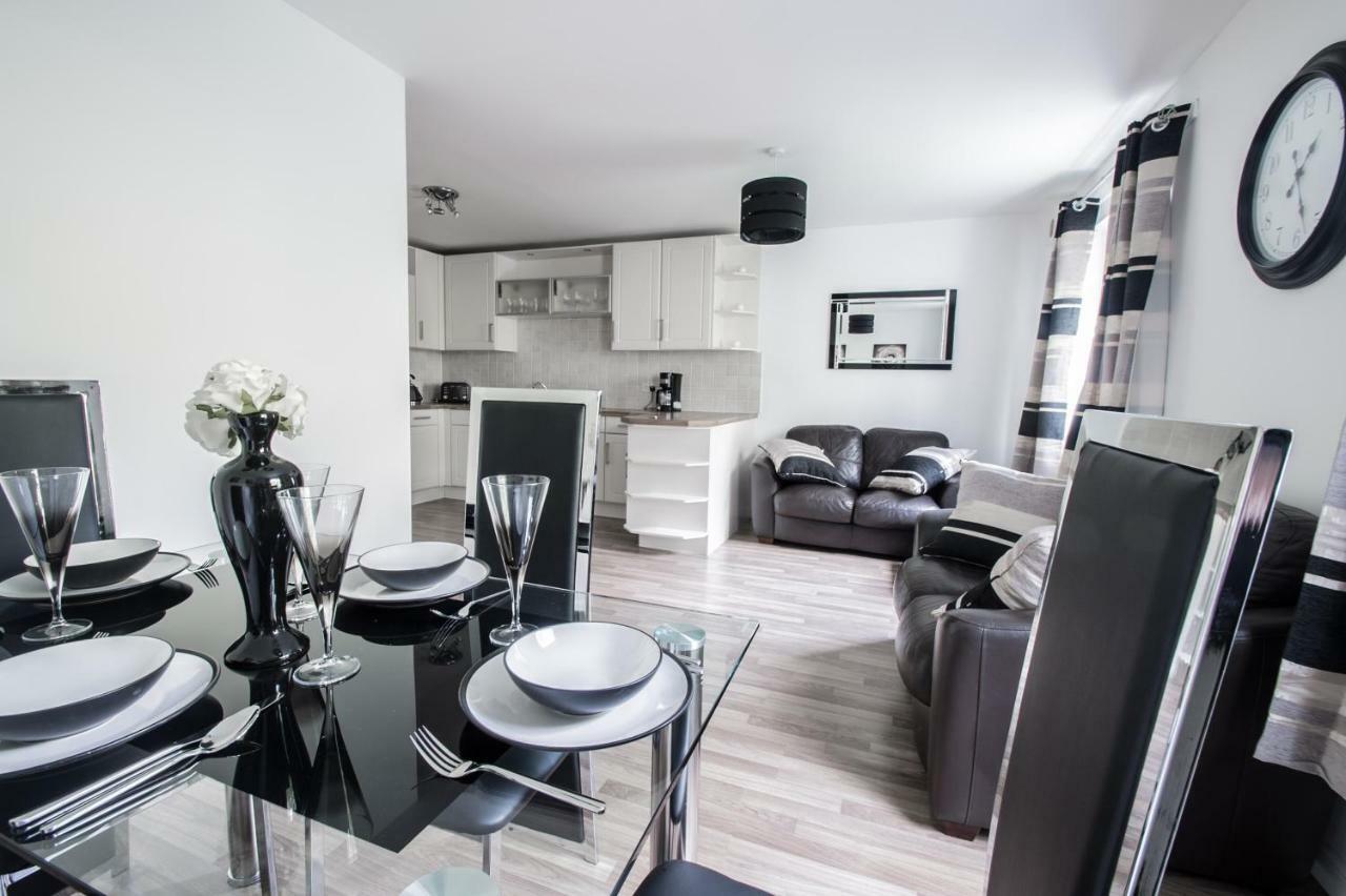 Orange Town House - Shaw Road, Only 6 Minutes To City Centre Αμπερντήν Εξωτερικό φωτογραφία